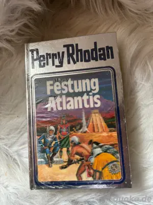 verschiedene ausgaben von perry rhodan bücher ovp
