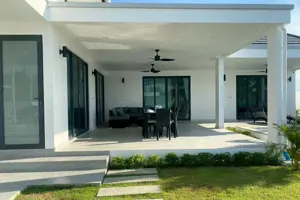 Neue Pool Villa   für einen Super Preis in Hua Hin, Thailand Bild 2