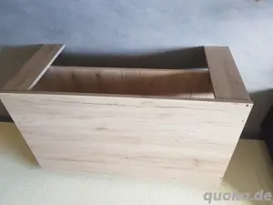 gebrauchter Tisch