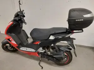 schicker Scooter Peugeot Speedfight 50