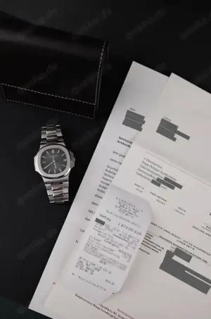 Patek Philippe Nautilus 5711 1A   Edelstahl, Blaues Zifferblatt   Full Set Bild 10