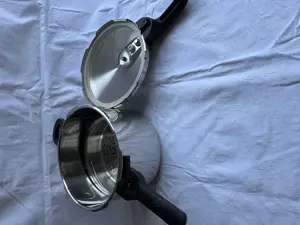 Schnellkochtopf