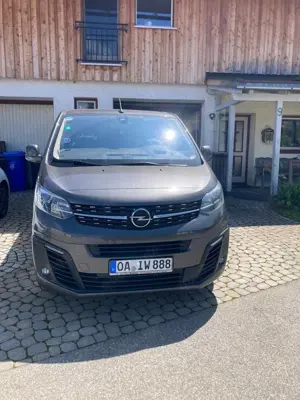 Opel Zafira Life Baujahr 2021 Scheckheft gepflegt 1 1 2 Jahre Garantie