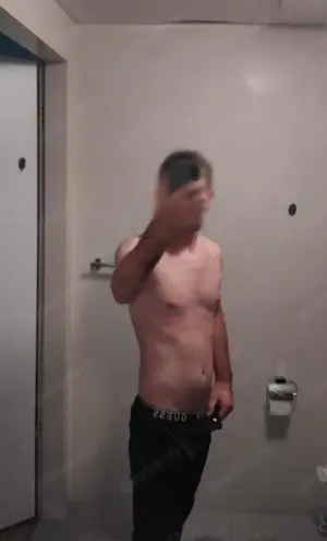 Alex call boy6