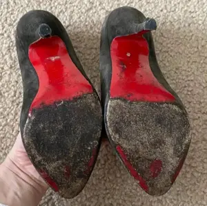 Getragene Heels,Sportsöckchen,Nylons und Birkenstock im Angebot  Bild 4