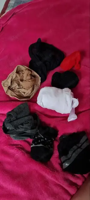 Getragene Heels,Sportsöckchen,Nylons und Birkenstock im Angebot  Bild 6