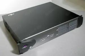 Avid HD IO Audio-Interface mit 8 analogen und 16 digitalen Ein- Ausgängen Bild 2