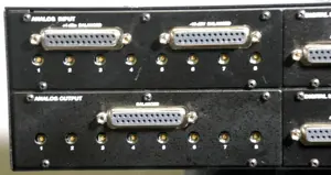 Avid HD IO Audio-Interface mit 8 analogen und 16 digitalen Ein- Ausgängen Bild 4