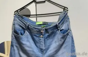 Cecil Jeans Gr. 36  ca. Gr. 46 48  BW 53-54cm einfach