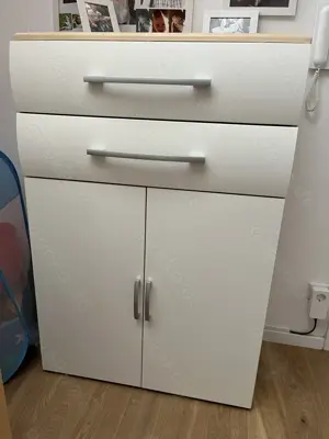 Highboard in Beige