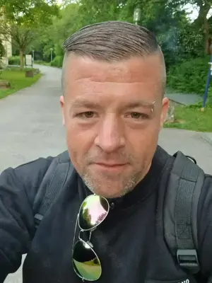 Suche eine Frau fürs Leben. 