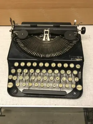 Remington Kleinschreibmaschine Modell Portable