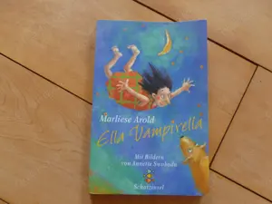 Ella Vamirella von Marliese Arold