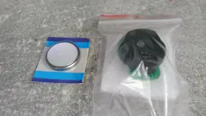 Amiga 5   Knopfzellenhalter mit 2032