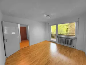 Moderne 2-Zimmer-Wohnung mit zwei Balkonen und Aufzug in ruhiger Lage