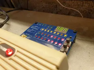 C-64   128 BlinkingDiag 4-in-1 Diagnostic Module. Commodore Bild 6