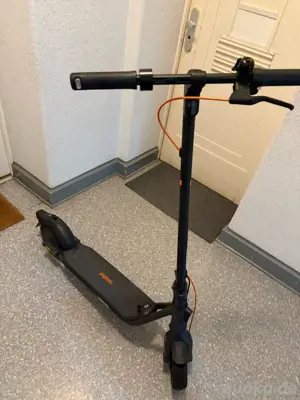 Ninebot F2 Pro mit Rechnung
