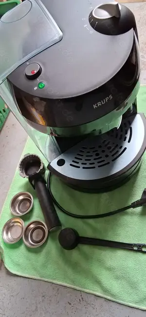 Krups Espressomaschine Artese01 Type FNB1 wie neu 20  