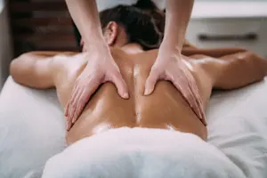 entspannende Massage für Damen