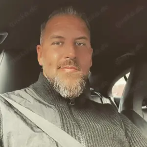 Reife Curvy für Aktivität auch außerhalb der 4 Wände gesucht 