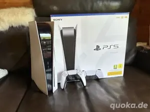 PS5 Sony wie neue spielkonsole mit controllern  ohne videospiel  + OVP und quittung .
