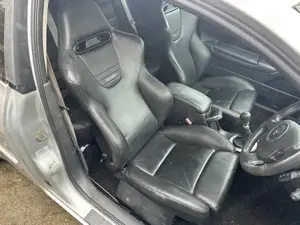 Renault Megane R26 225 Recaro Lederschalensitze Bild 3