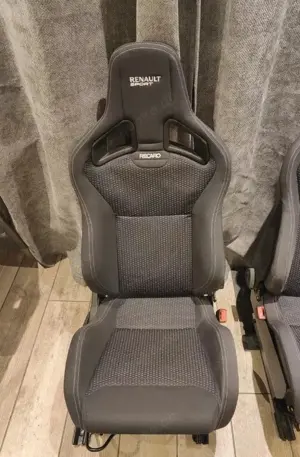 Recaro CS Sportster Renault Clio 197 Vordersitze