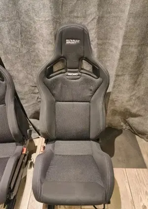 Recaro CS Sportster Renault Clio 197 Vordersitze Bild 3