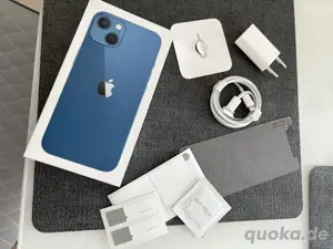 Apple iPhone 13 Handy  , 128GB mit verpakung + Akku : 84% 
