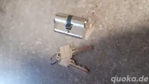 Zylinder mit Schlüssel 
