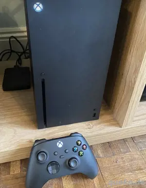 Xbox Series X 1TB   Next-Gen Gaming-Konsole + Controller