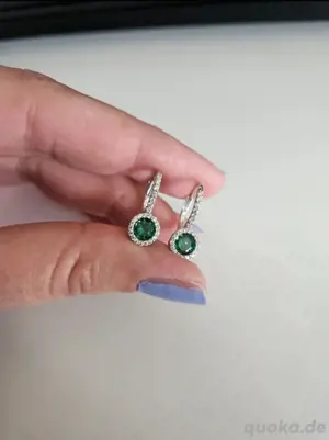 Creolen Ohrringe Zirkonia grün 925 Silber neu