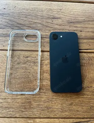 iPhone 16e
