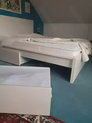 Verkaufe IKEA Doppel Bett MALM 