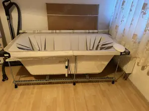 Badewanne neu Rechteckig mit Gestell zu verkaufen Bild 5