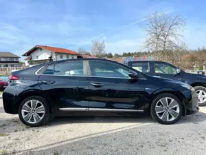 Hyundai IONIQ Hybrid 1.6 GDI Style Bild 3
