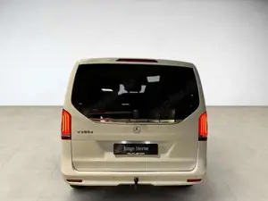 Mercedes-Benz V 250 d lang AHK Navi PDC KAM AUT SHZ KlimaA LM Bild 5