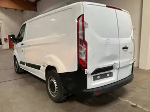 Ford Transit Custom Kasten 2.0 TDCi 320 L1 Bild 4