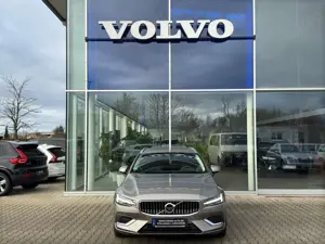 Volvo V60 T6 Inscription Expression Recharge AWD Bild 4