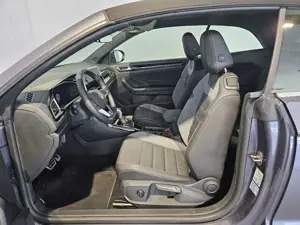 Volkswagen T-Roc Cabriolet 1.5 TSI R-Line DSG AHK LED Navi Bild 4