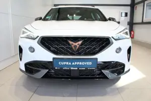 CUPRA Formentor VZ 2.0 TSI DSG 4Drive 4JGAR/AHK/PANO/elHK Klima Bild 3