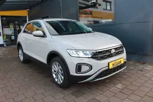 Volkswagen T-Roc Life DSG + AHK