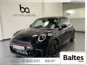MINI John Cooper Works JCW 17"/Pano/Park/HuD/Navi/LED/Kam/Black
