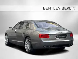 Bentley Flying Spur W12 Mulliner - BENTLEY BERLIN - Bild 4