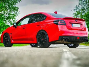 Subaru WRX STI 2.5 Sport (Red/Black Wingless Edition) Bild 3