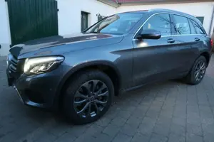Mercedes-Benz GLC 250 GLC Diesel d 4Matic 9G-TRONIC COMAND