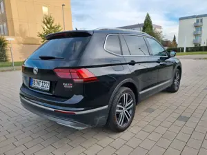 Volkswagen Tiguan Allspace Tiguan AllspHighlin4Moti*Pano*AHK*LED*ACC*KAMERA Bild 5