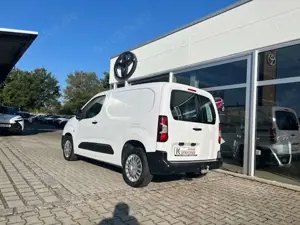 Toyota Proace City L1 1,5-l D-4D S *AHK* Bild 3