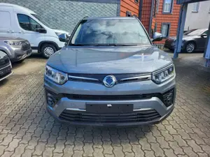SsangYong Tivoli 1.5 T-GDI BLACKLINE+KAMERA+NAVI+ALLWETTER Bild 3