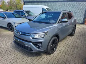 SsangYong Tivoli 1.5 T-GDI BLACKLINE+KAMERA+NAVI+ALLWETTER Bild 2